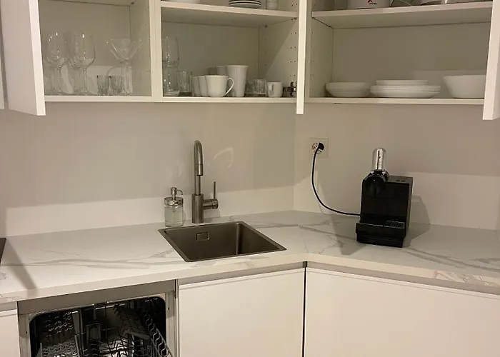 Wasserfall - Zentrum - Balkon - Seeblick - Kueche Lejlighed St. Moritz